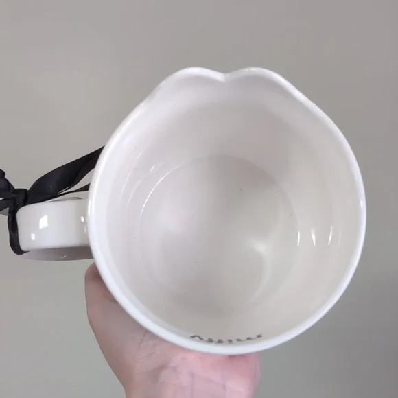 ❌SOLD❌Miffy x Magenta Minimal Cross Stitch Design Mug 🐰 - Picture 3 of 5